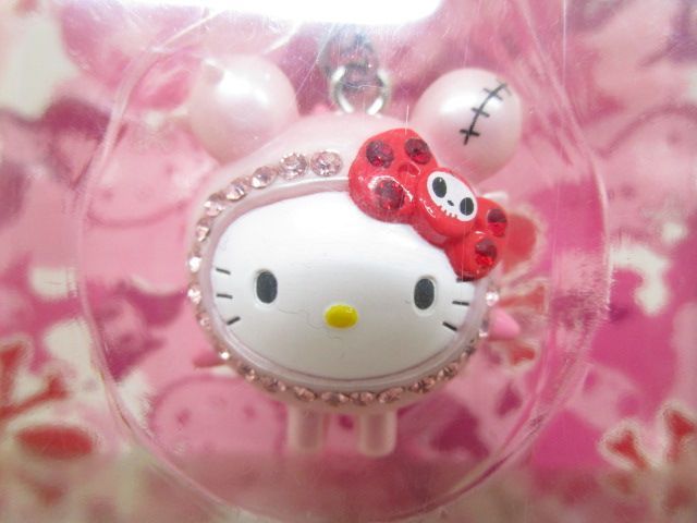 送料無料】☆希少☆tokidokiワールド × キティ コラボ ストラップ