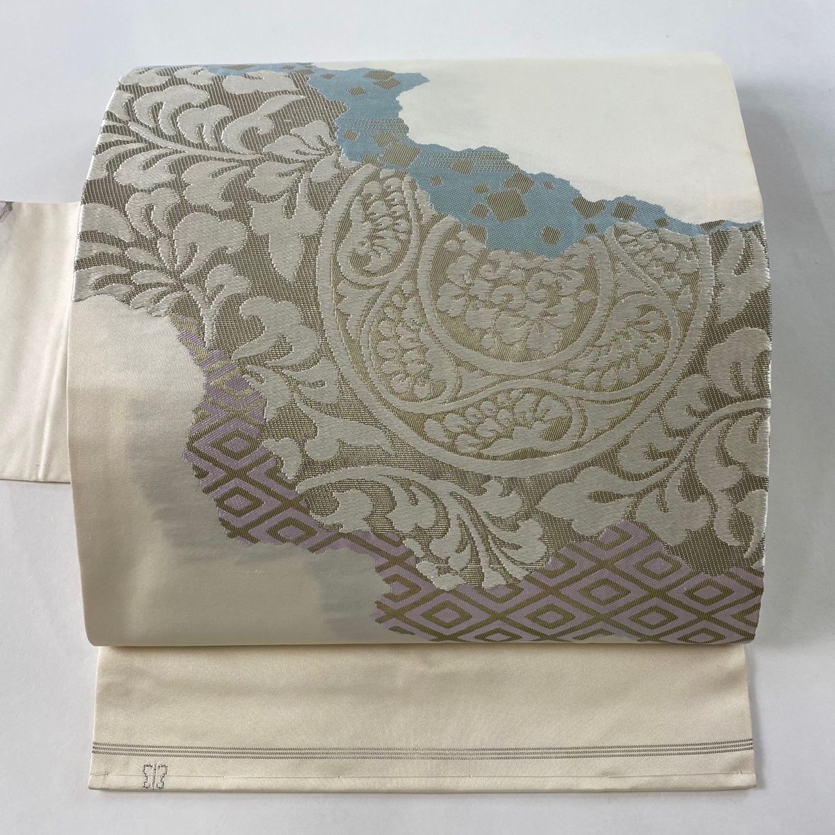 名古屋帯 美品 秀品 川島織物 落款あり 幾何学 灰緑 正絹 中古 袋帯 美品 名品 草花 立涌 灰緑 全通 正絹 中古 袋帯 美品