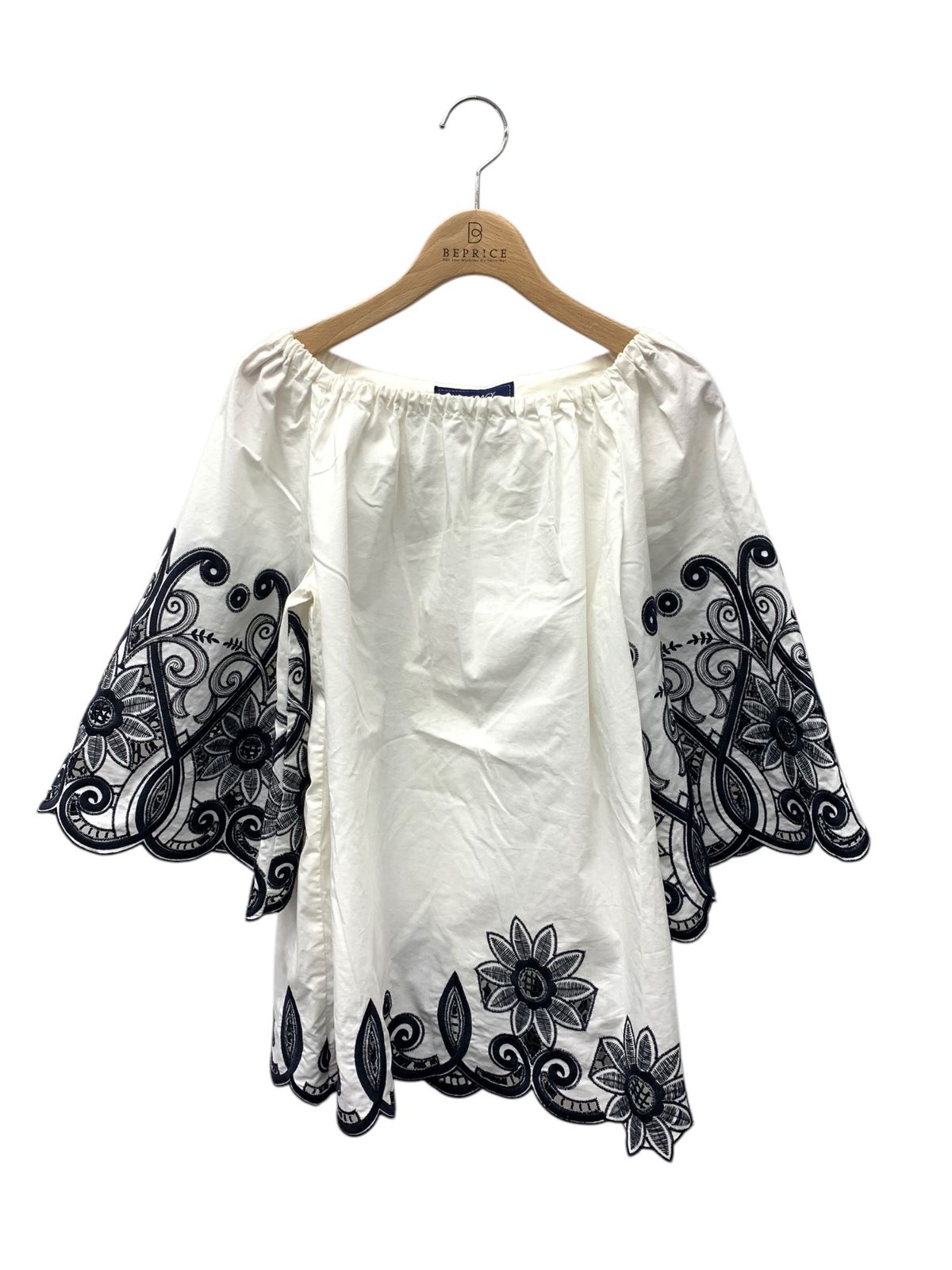 エムズグレイシー Embroidery volume Blouse 810327 シャツ
