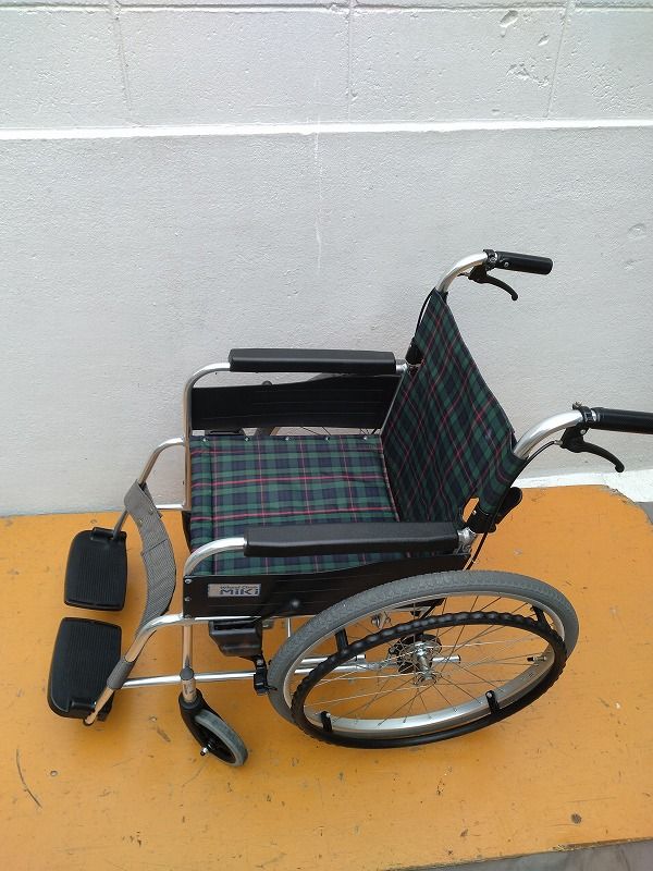 送料無料（一部地域を除く）　自走式車椅子　M-1 スタンダード MPN-43JD　KM-25-0917-22 MPN-43｜車いすと介護用品の製造、販売 株式会社MiKi ミキ