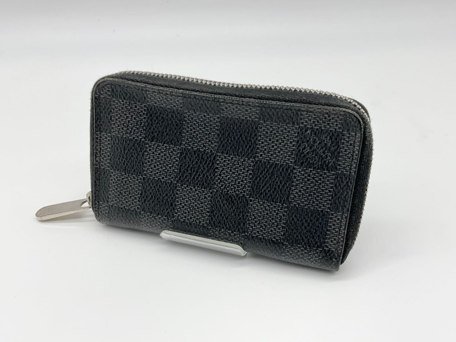 LOUIS VUITTON ルイヴィトン - ブラック ダミエグラフィット LOUIS VUITTON ルイヴィトン - ブラック ダミエグラフィット