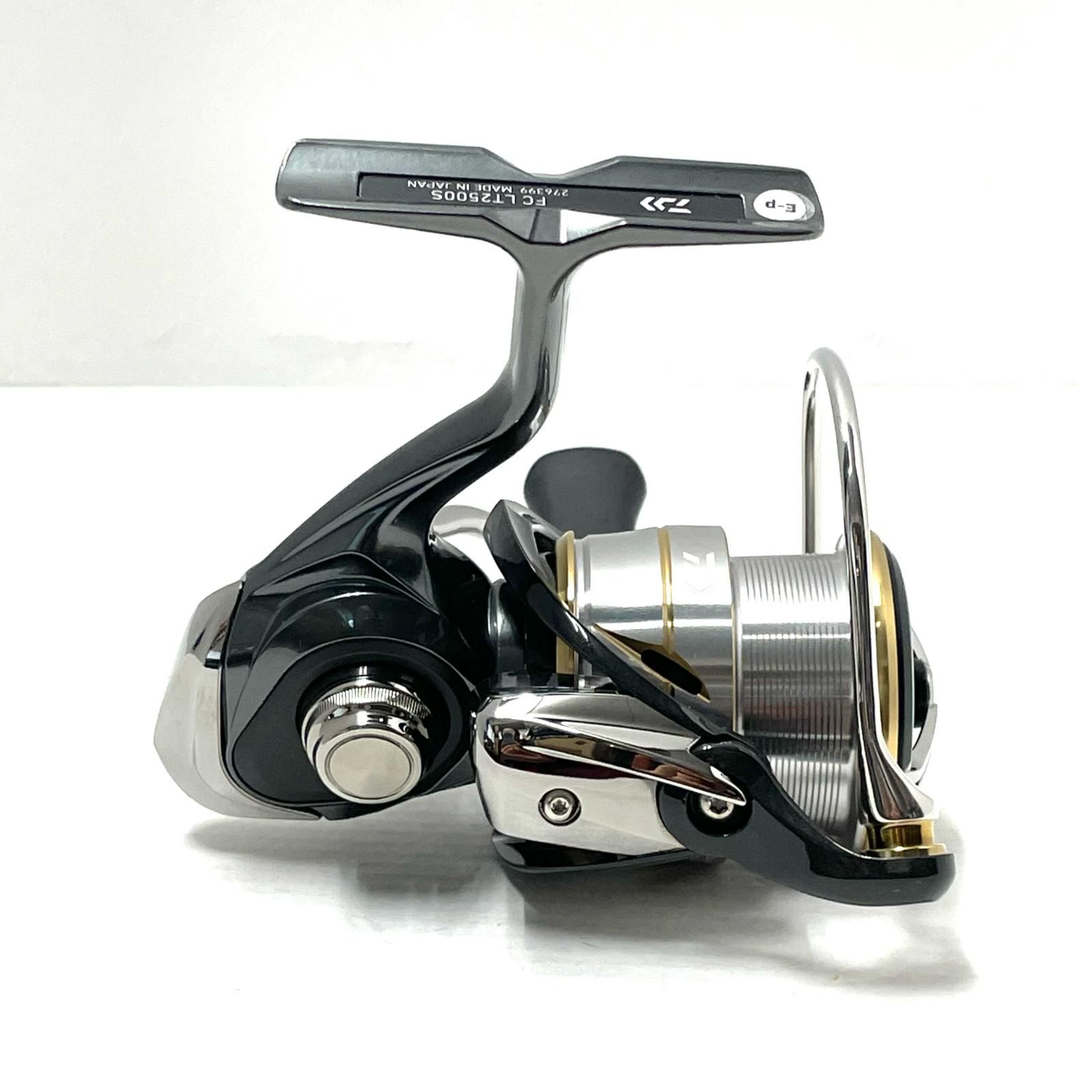 即決】DAIWA ダイワ スピニングリール 20 ルビアス LT2500S-DH 【中古