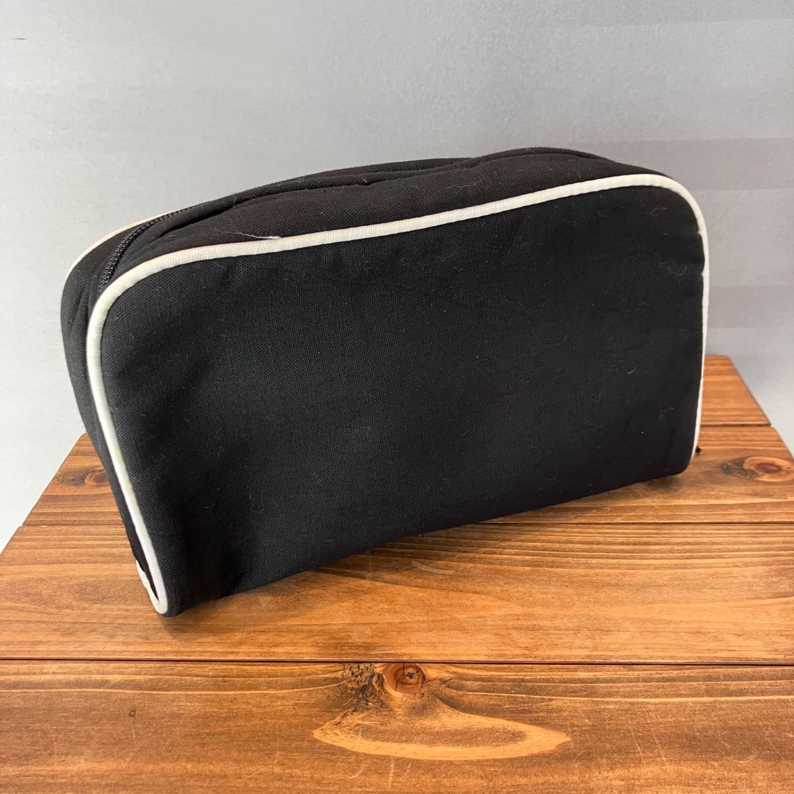 CHANEL ノベルティ ポーチ 本日限定出品 1点のみ 楽天市場】【バッグ】CHANEL シャネル ノベルティ ポーチ コスメ