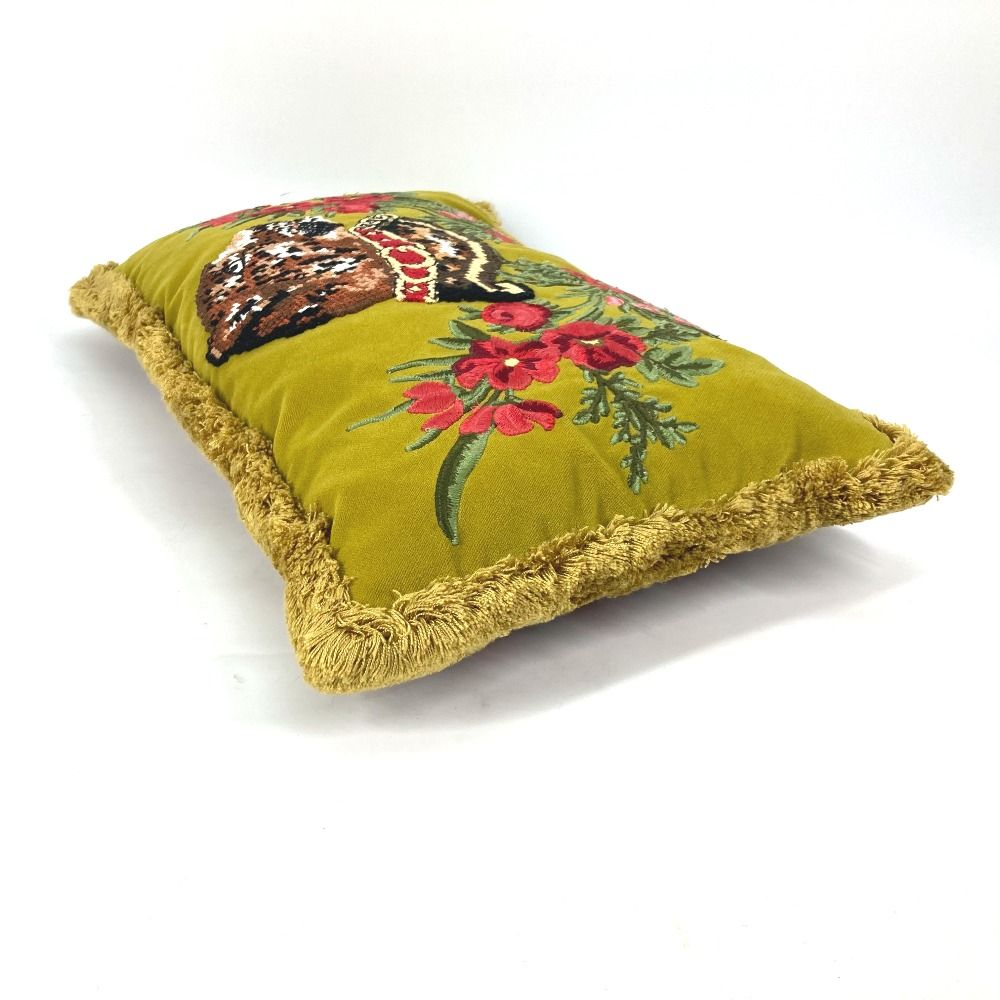 超レア☆新品未使用☆GUCCIタイガークッション☆虎☆刺繍 超レア☆新品未使用☆GUCCIタイガークッション☆虎☆刺繍