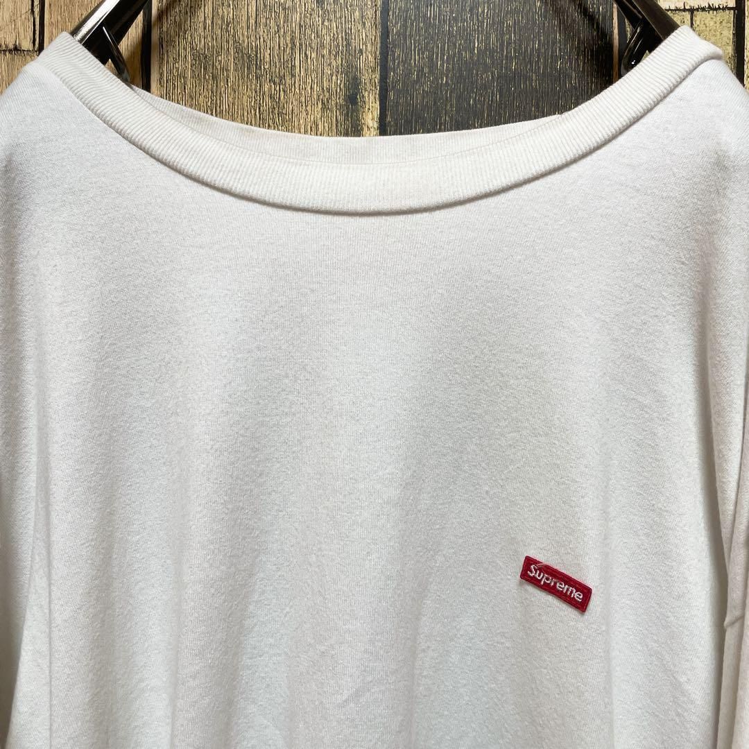 人気デザイン》シュプリーム SUPREME 白☆ロンt 2XL 刺繍ロゴ ワン 