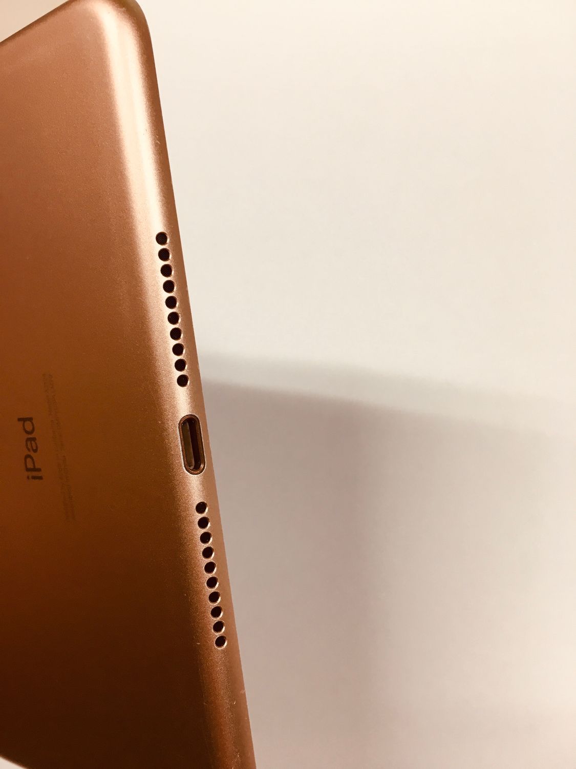 iPad - ジャンク品　アップル iPad mini 第5世代 WiFi 64GB ゴールド iPad mini第5世代Wi-Fiモデル64GB ローズゴールド動作品ジャンク