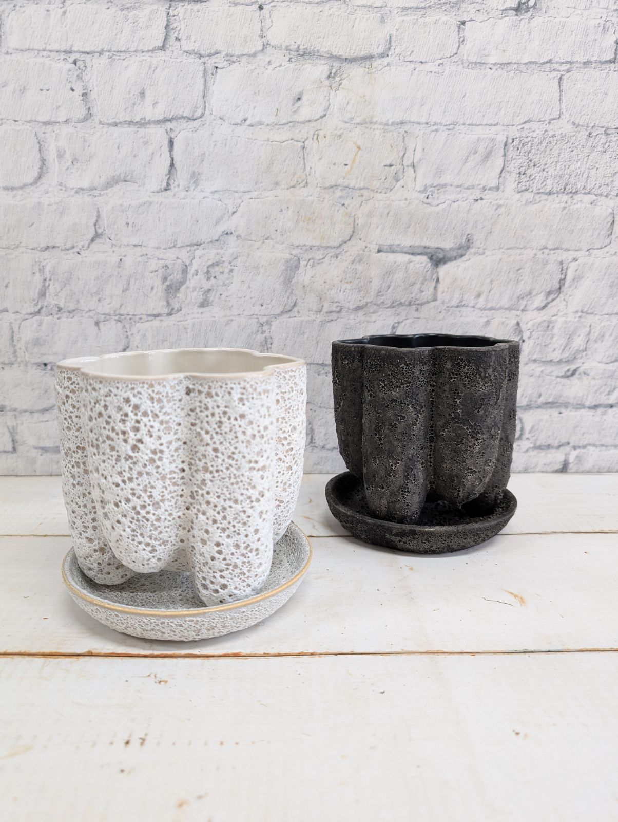 静岡県無形文化財 金剛石目塗 鳥羽硬忍 乾漆花瓶 朝顔 鶏冠 漆芸 漆器