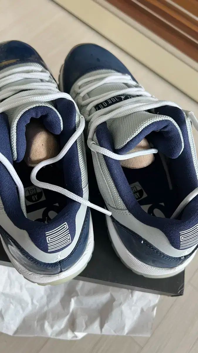 NIKE ナイキ