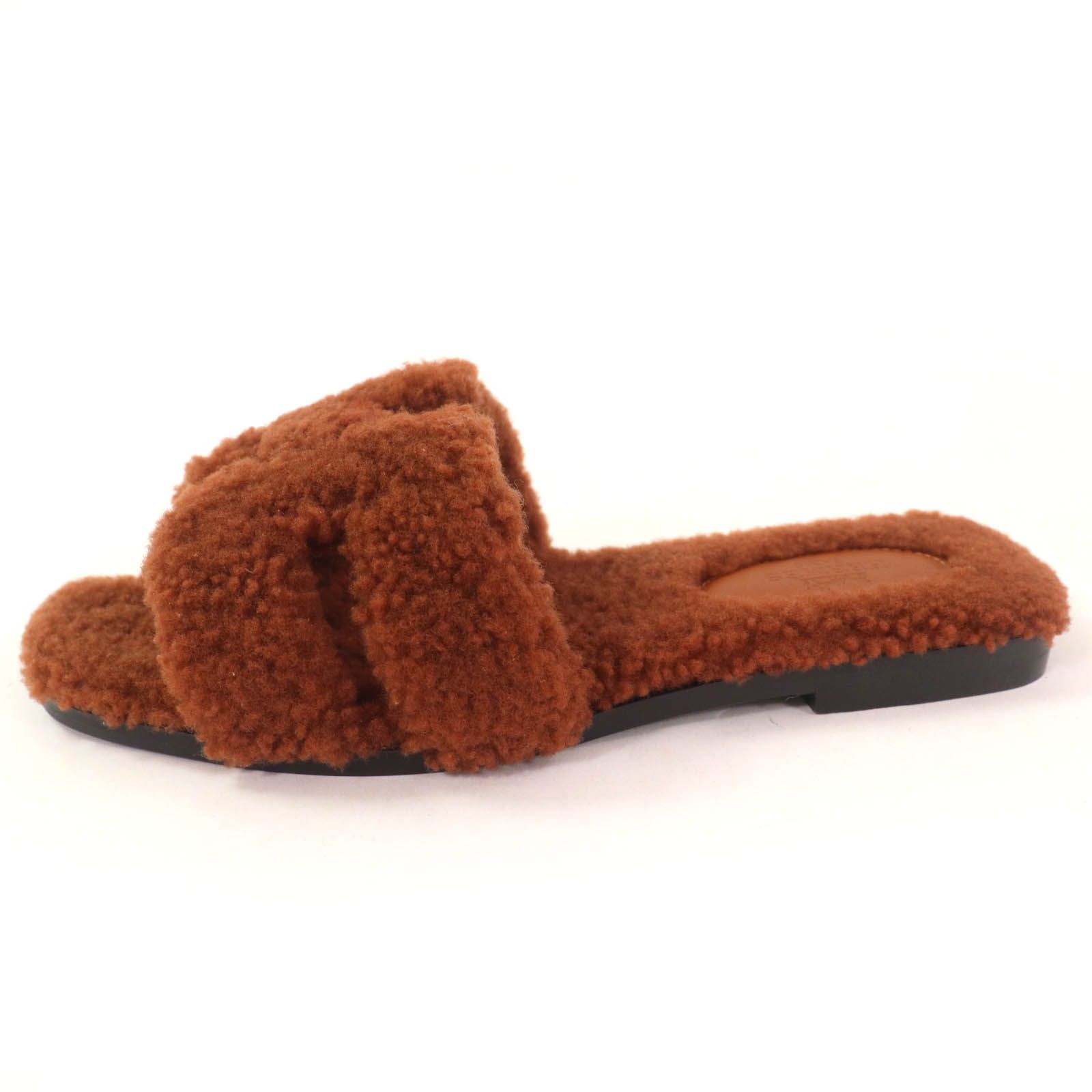 良品✨HERMES エルメス オラン ムートン ファー 36 サンダル ブラック 極美品☆HERMES エルメス オラン ムートン ミュール フラット