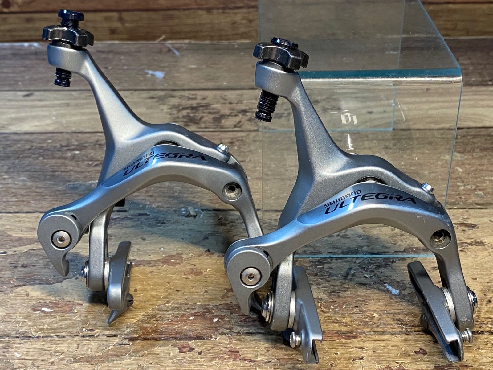 SHIMANOシマノULTEGRAアルテグラ キャリバーブレーキ BR-6700 SHIMANO