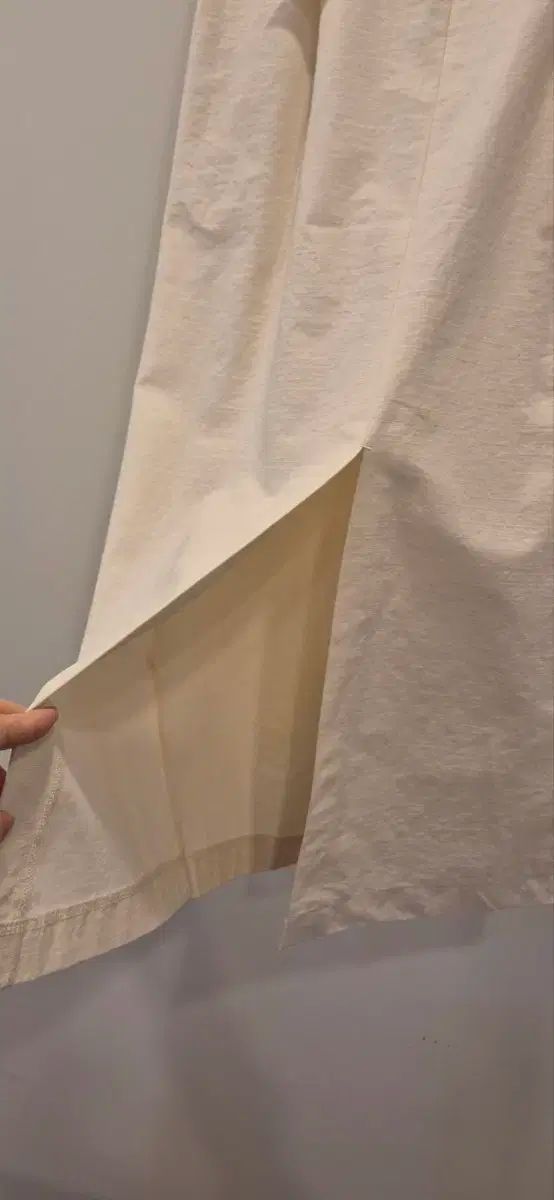 オートミールベージュ