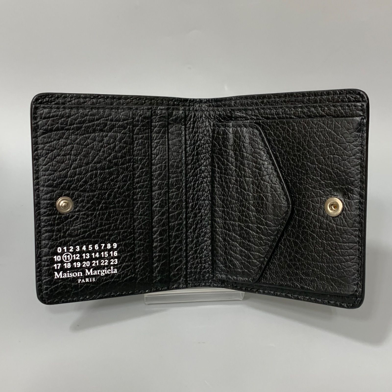 Maison Margiela メゾンマルジェラ バイフォールドウォレット 二 Maison Margiela メゾンマルジェラ バイフォールドウォレット 二