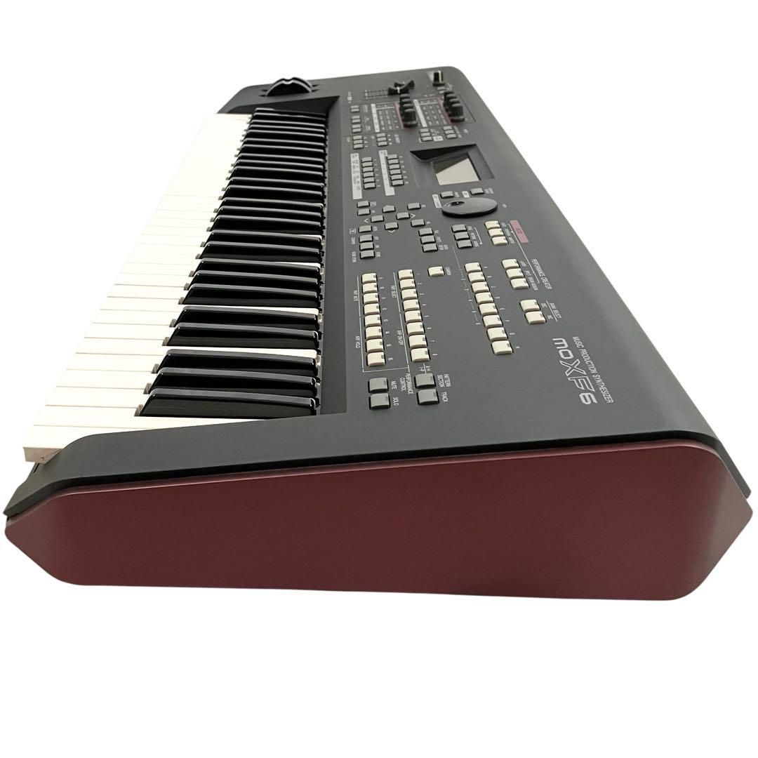 YAMAHA シンセサイザー MOXF6 ヤマハ 61鍵盤 専用ケース付 鍵盤