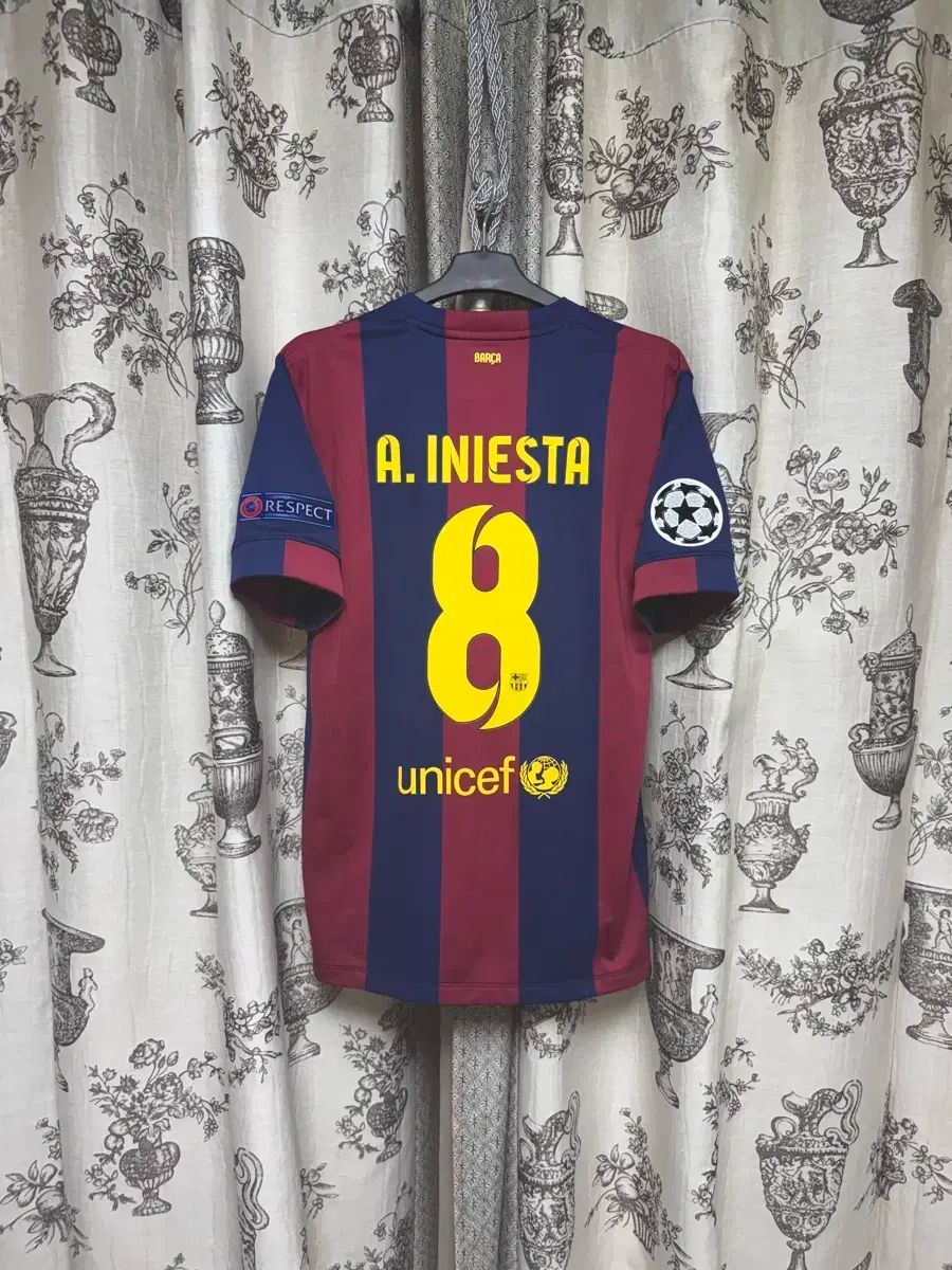 14-15FCバルセロナ 8番 イニエスタ ユニフォーム 新品 14-15