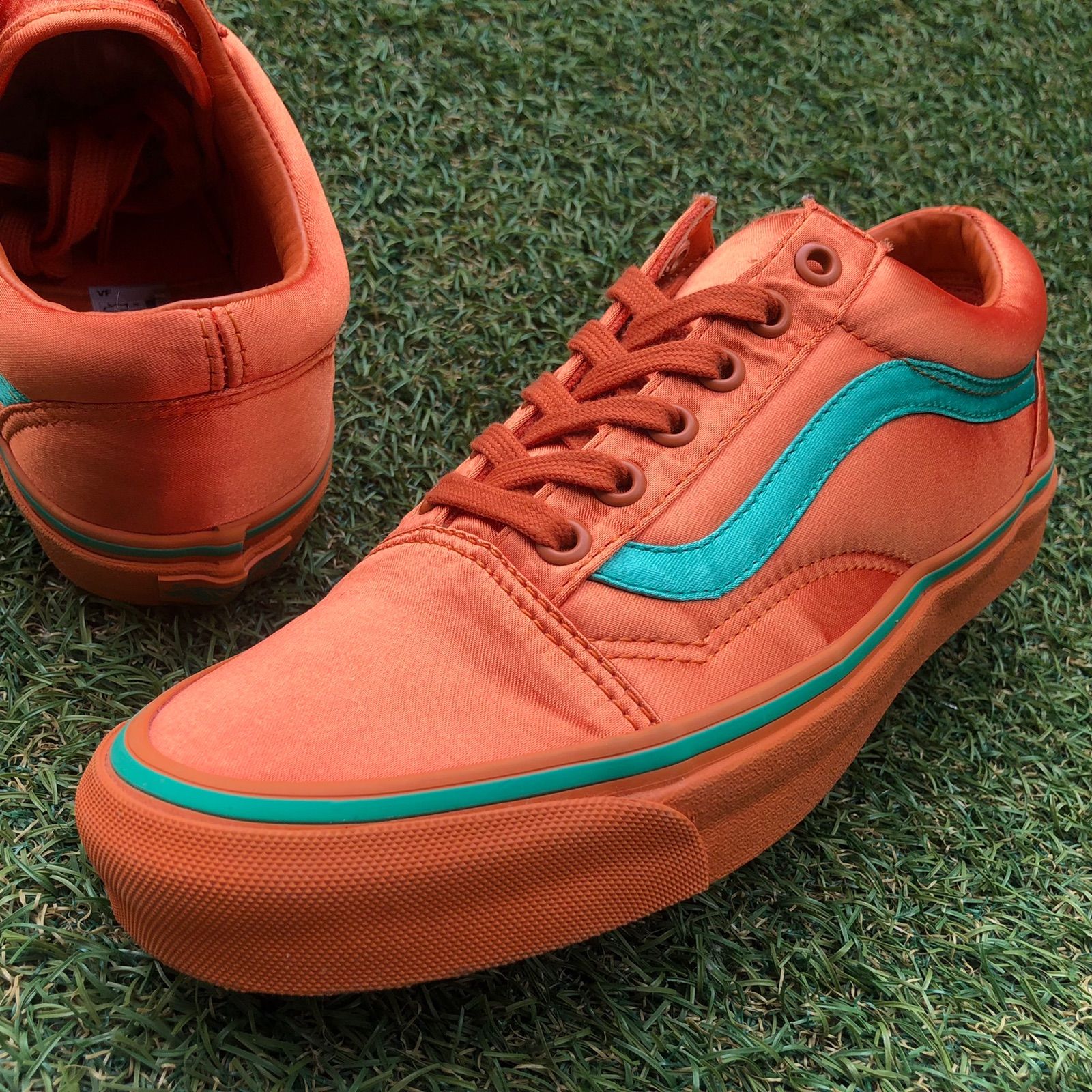 美品24VANSヴァンズ×オープニングセレモニー オールドスクール HT513 美品24VANSヴァンズ×オープニングセレモニー オールドスクール