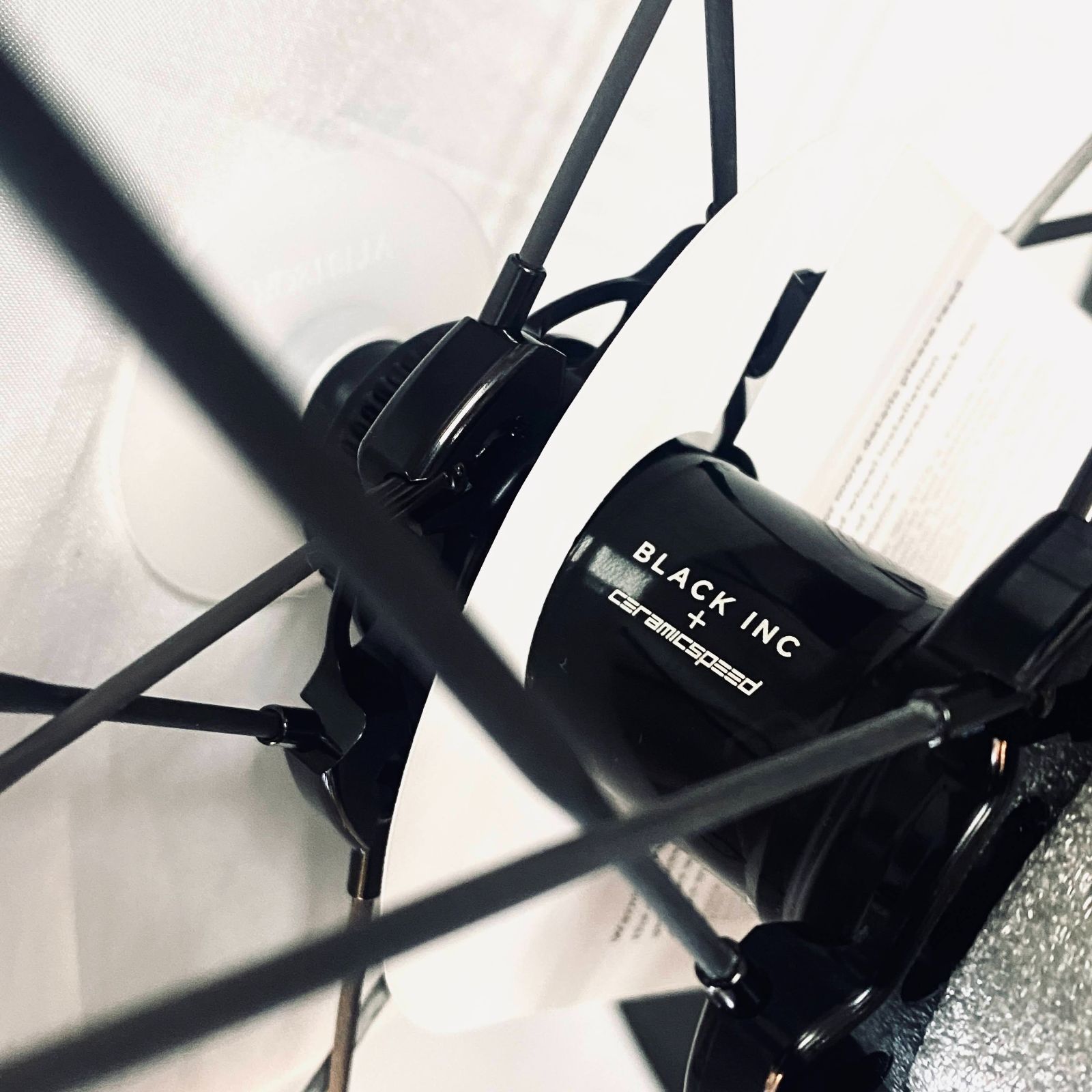 BLACK INC48/58　ホイール前後セット（シルバーデカール）シマノフリー BLACK INC(ブラックインク) BLACK 48/58 ホイール前後セット（シルバー