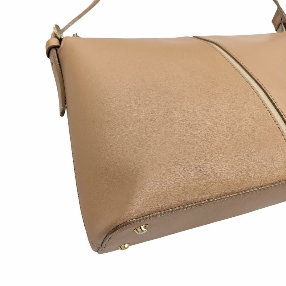 BURBERRY バーバリー レザー ベージュ ワンショルダー ハンドバッグ BURBERRY バーバリー レザー ワンショルダー ハンドバッグ 裏地