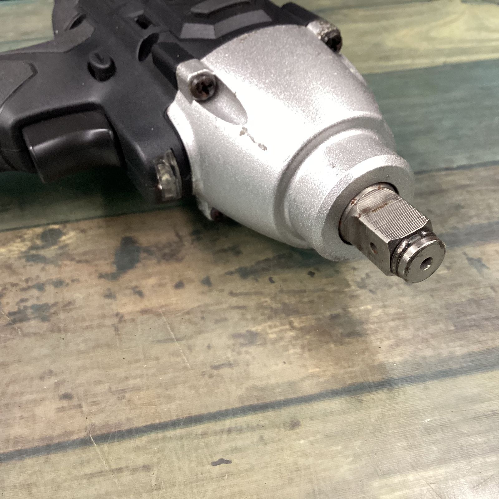 新興製作所 (SHINKO) コード式 インパクトレンチ 薄肉ディープソケット17mm、19mm、21mm付 ACIW-350 中古新興製作所 (SHINKO) コード式 インパクトレンチ 薄