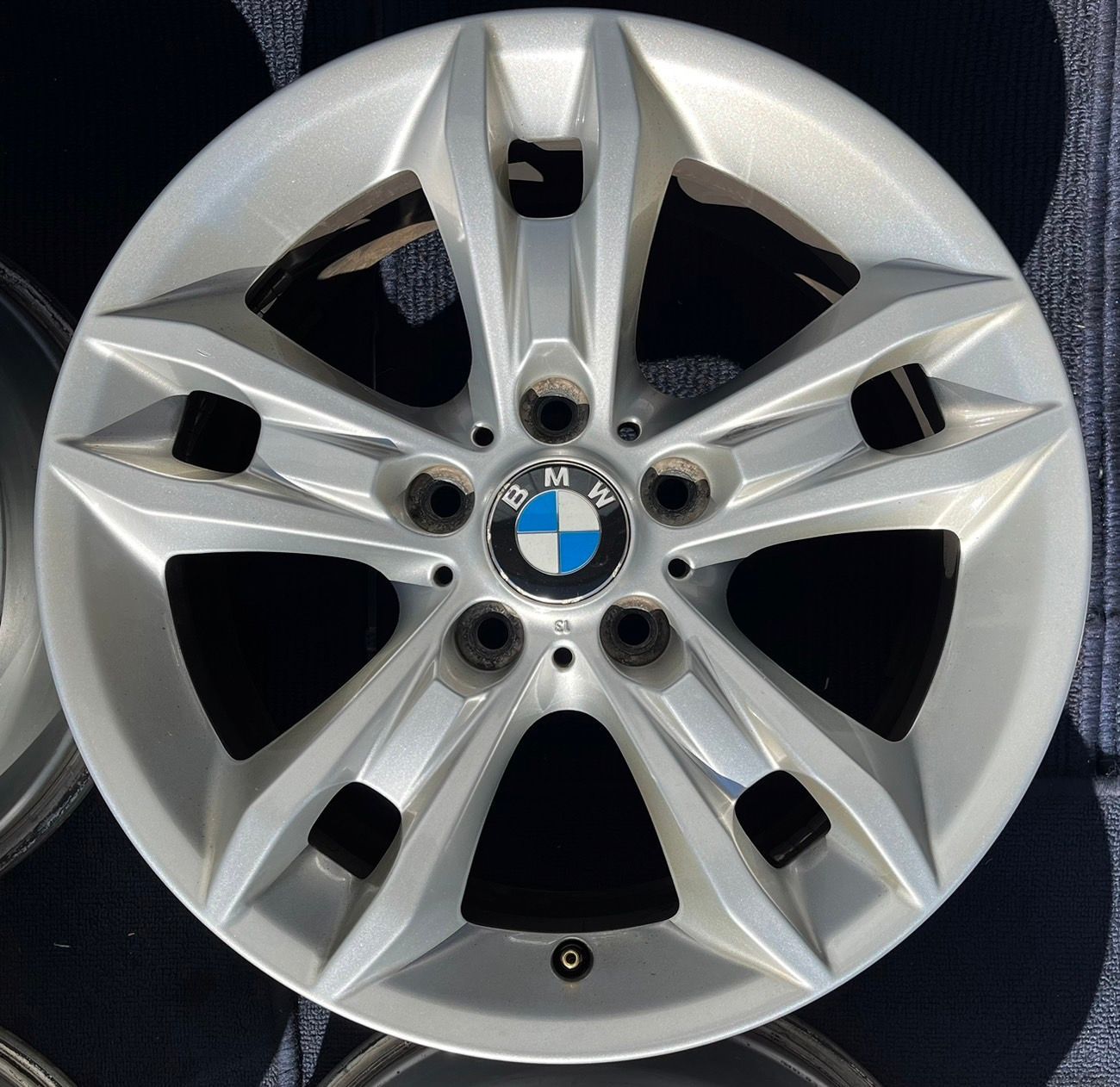 BMW X1 E84 純正 17インチ ホイール4本 7.5J +34 PCD120 ハブ径