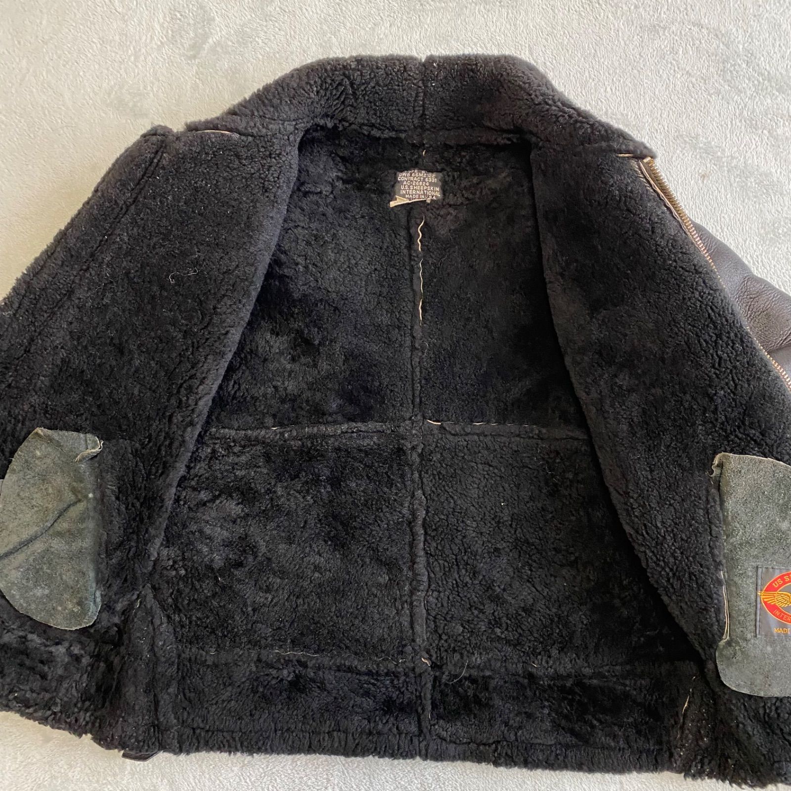 US.SHEEPSKIN 米国製 B-3 リアルムートン ボマージャケット 40 中古・古着通販】US SHEEPSKIN (USシープスキン) B-3ムートン