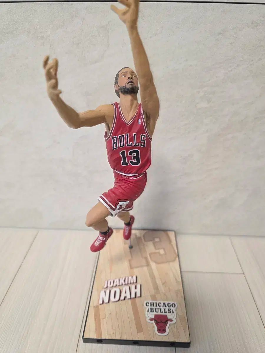 ジョアキム・ノア直筆サイン入り超 大型写真…Joakim Noah ジョアキム・ノア直筆サイン入り超 大型写真…Joakim Noah Amazon.co.jp