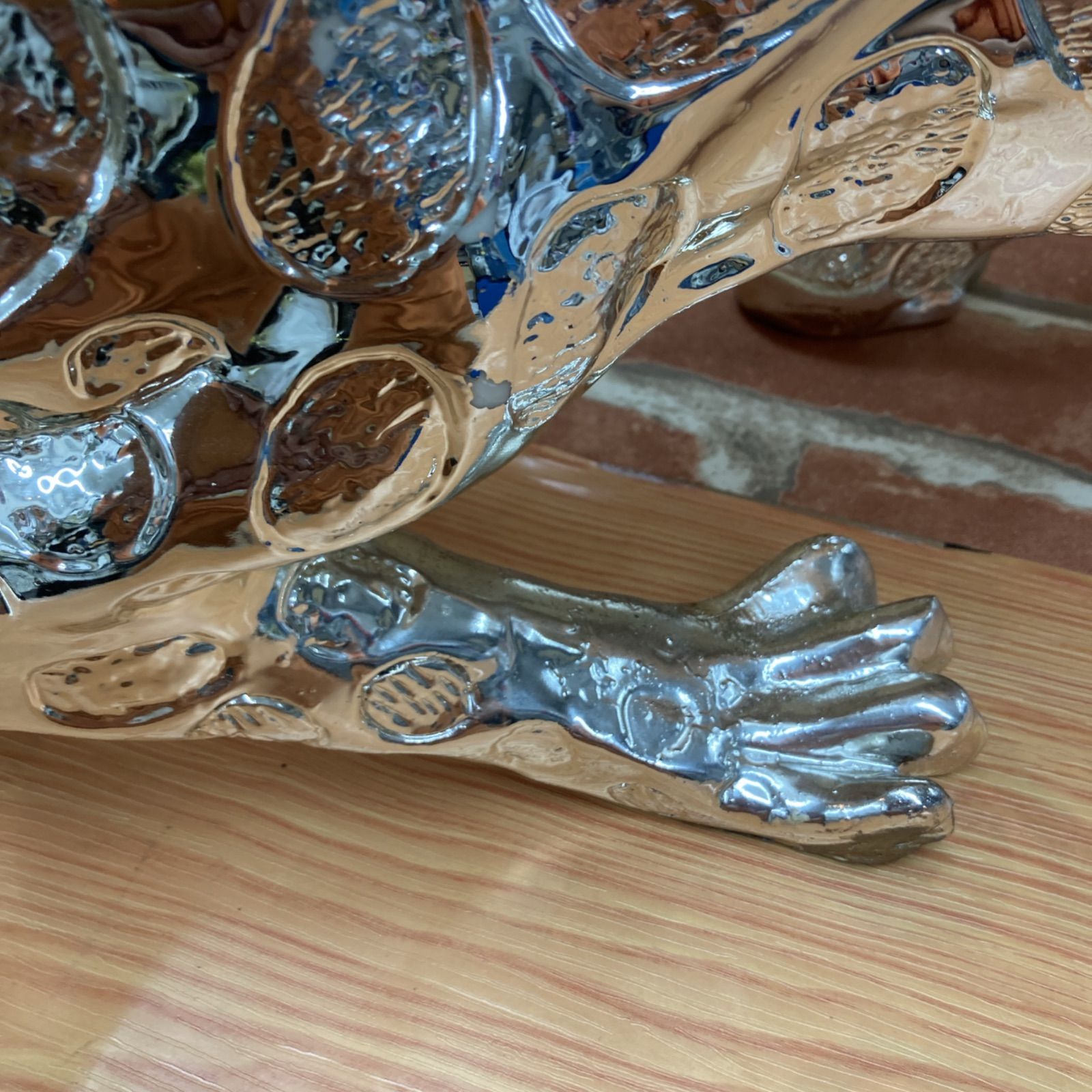 シルバーレオパード ヒョウの置物