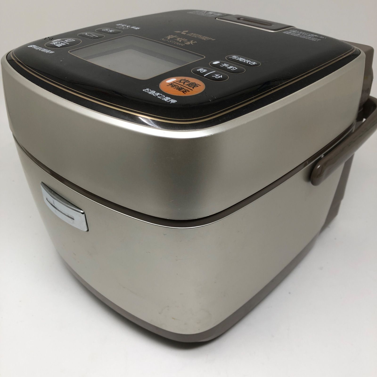 IH炊飯器　三菱電機　炭炊釜　NJ-ST06R  3合炊き　2015年製 炊飯器 炭炊釜 NJ-ST06R 3.5合 三菱電機 - メルカリ