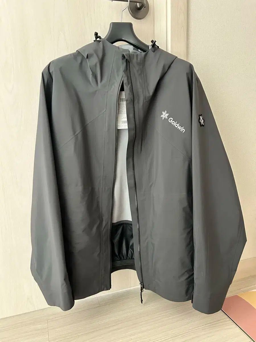 ゴールドウィン GORE TEX₍ゴアテックス ウィンドブレーカー 販売