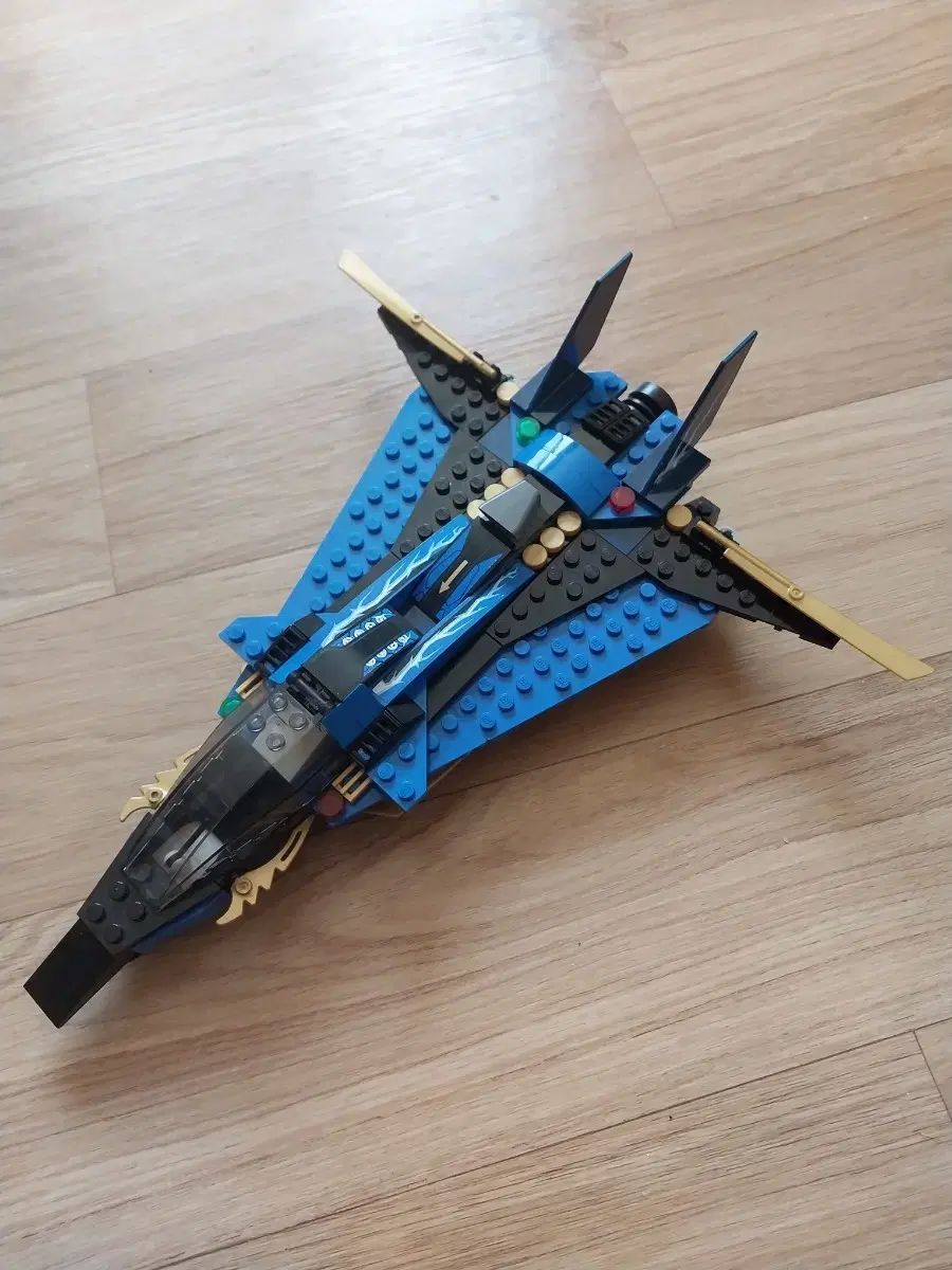 ニンジャゴー 9442 ジェイズ 嵐 ファイター