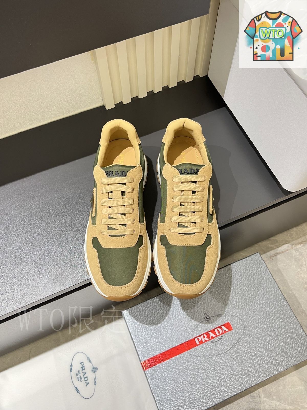 PRADA■【セール】国内発■シンプルデザインのスニーカー $_12.JPG?set_id=880000500F