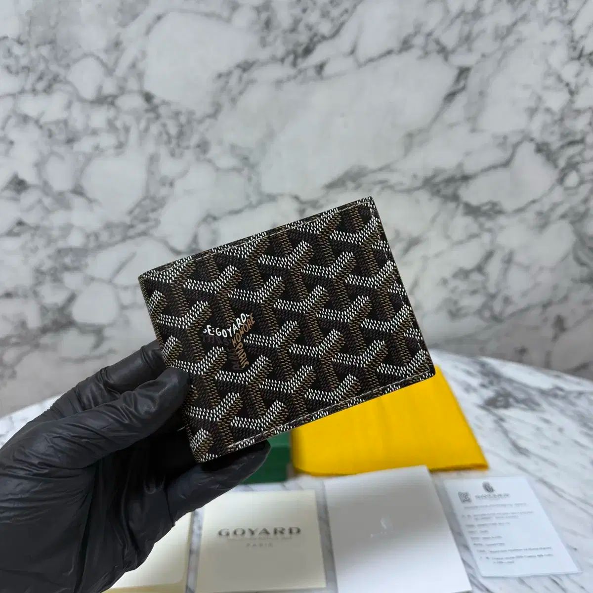 OS Goyard ゴヤール ゴヤール ヴィクトワール 二つ折り財布