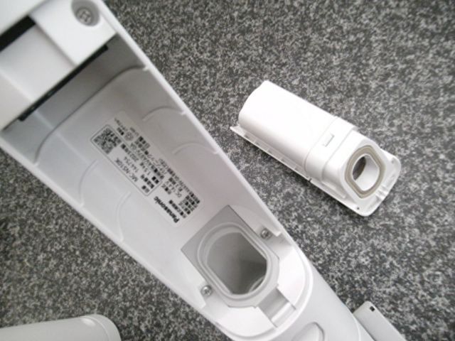 パナソニック セパレート型コードレススティック掃除機 MC-NS10K　中古 Panasonic（パナソニック） コードレス掃除機 掃除機 MC-NS10K
