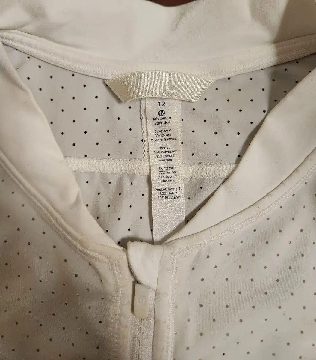 lululemon ルルレモン