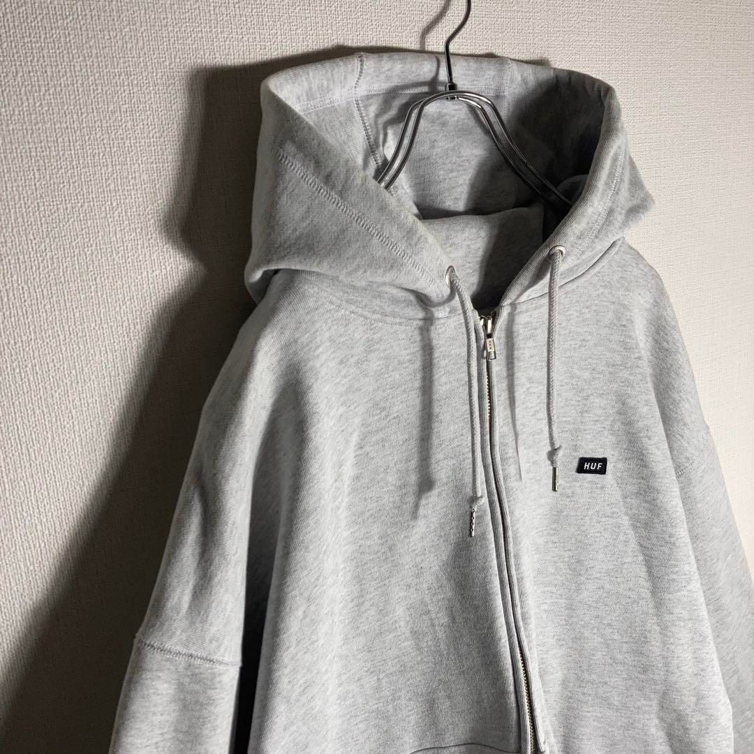HUF フルジップパーカー 刺繍ロゴ アッシュグレー XL - メルカリ