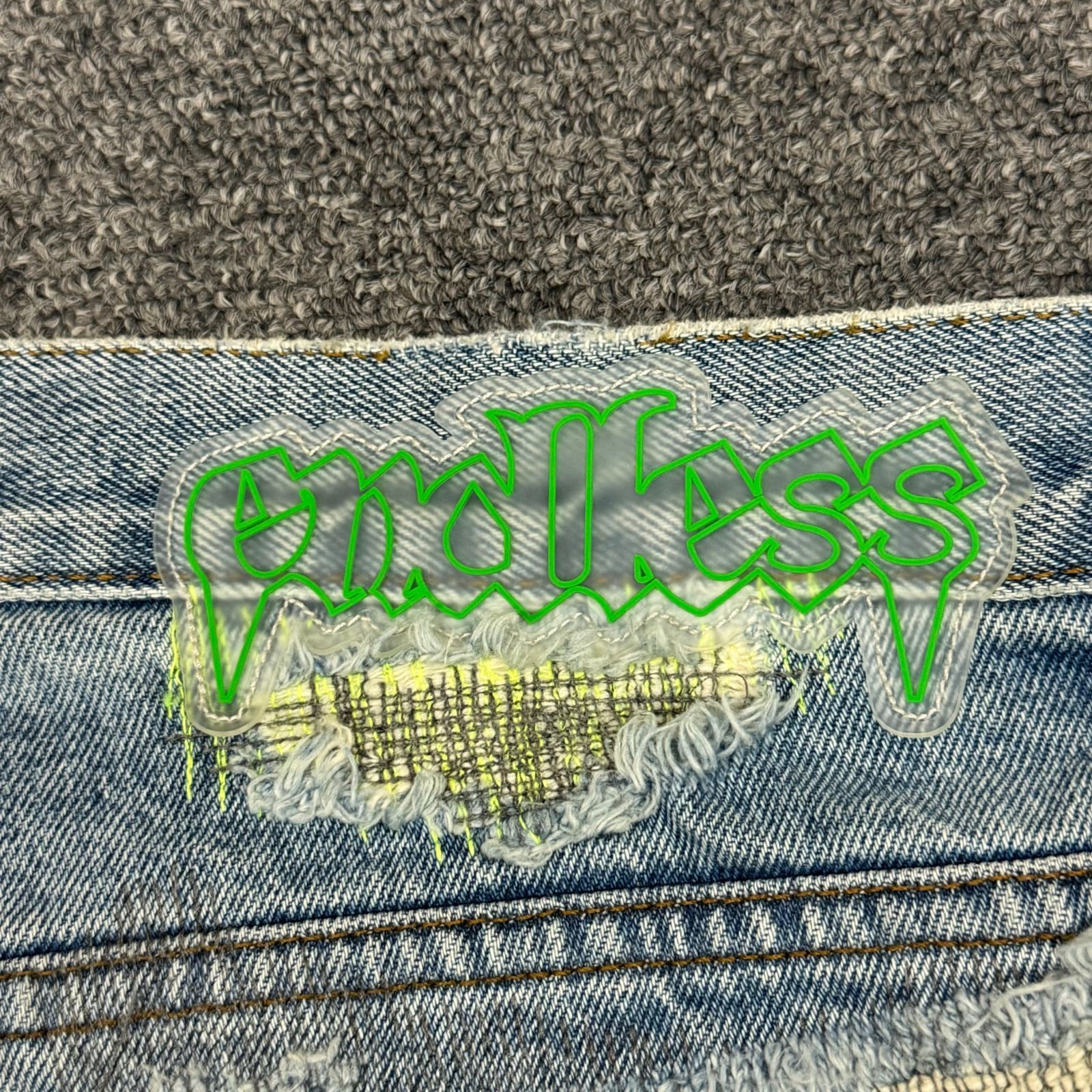 Endless Denim Embroidered and Distressed Denim Jeans エンブロイ 
