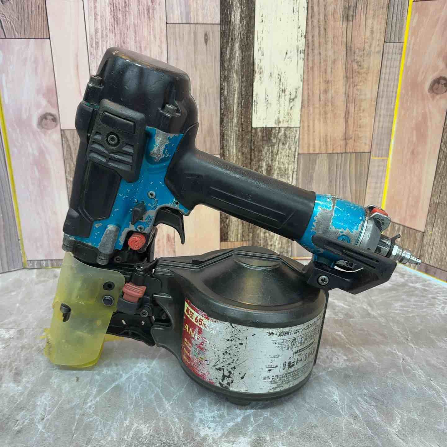 マキタ makita 高圧エア釘打ち機 AN633H 八潮店