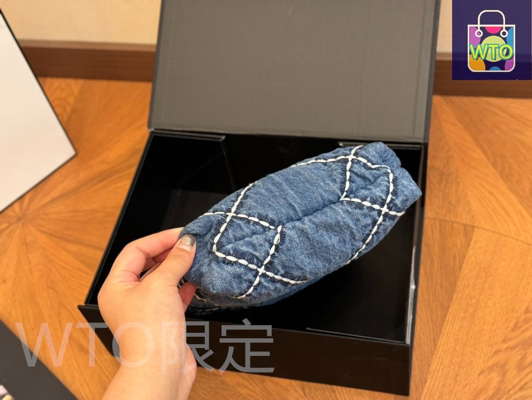 【収納力抜群♪通勤やお出かけに】シャネル ショッピングバッグ ショッピングバッグ & ボーリングバッグ | CHANEL
