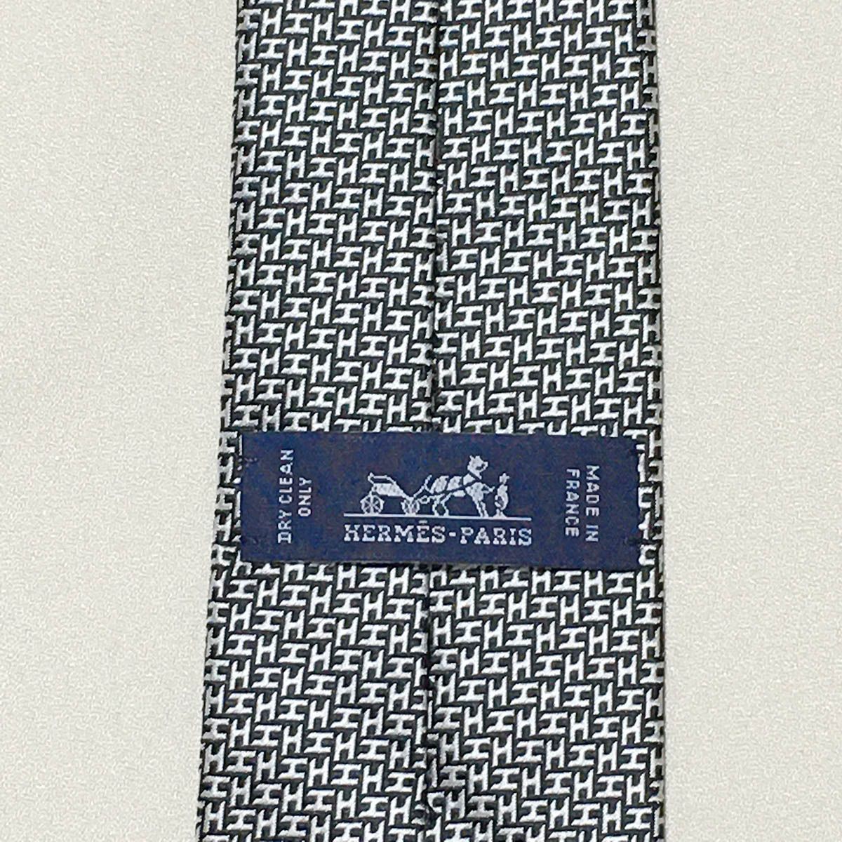 美品 エルメス HERMES ネクタイ シルク100% フランス製 シルバー