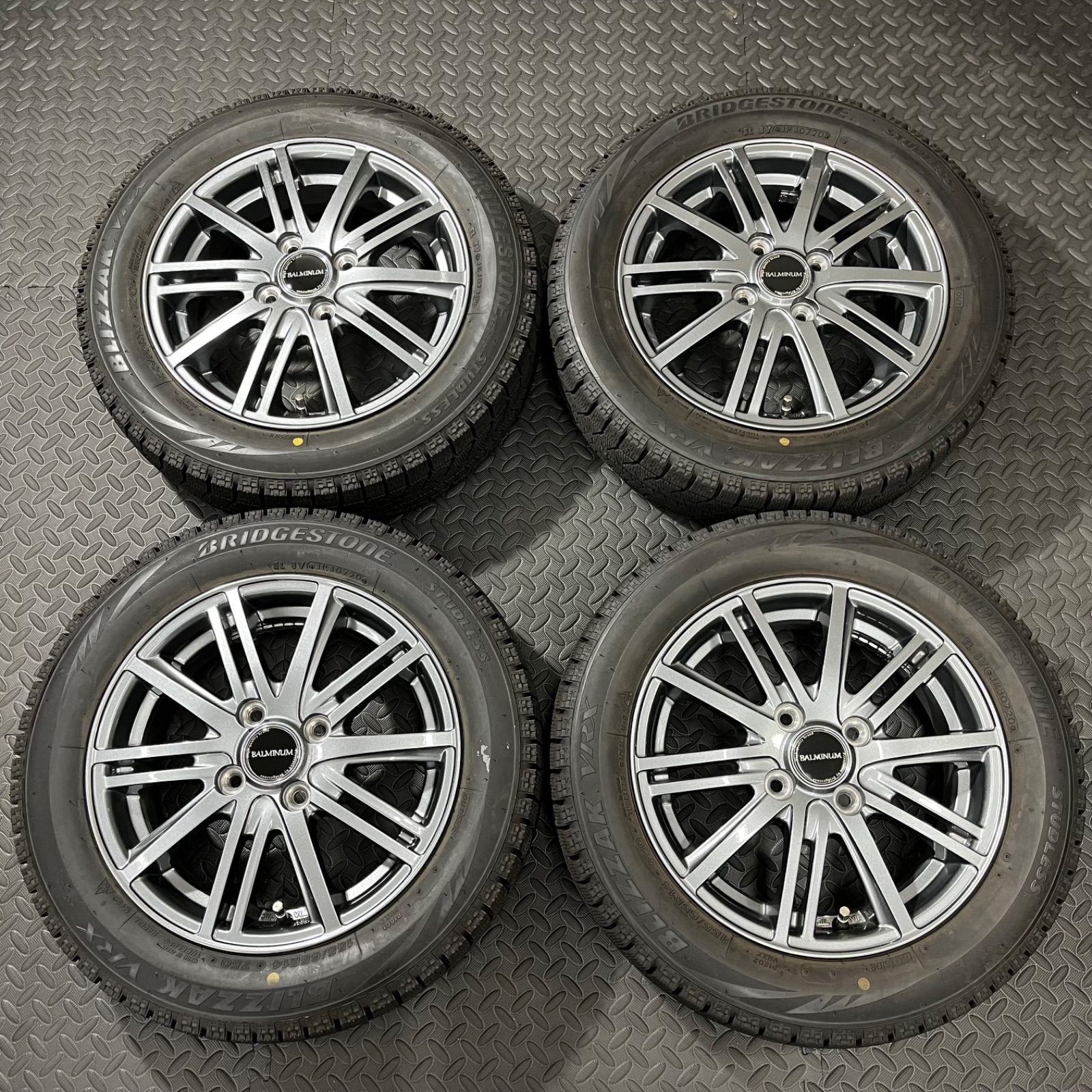 20年製 155 65R14 ブリヂストン ブリザックVRX バルミナ タント スペーシア スタッドレスタイヤ 1066Y