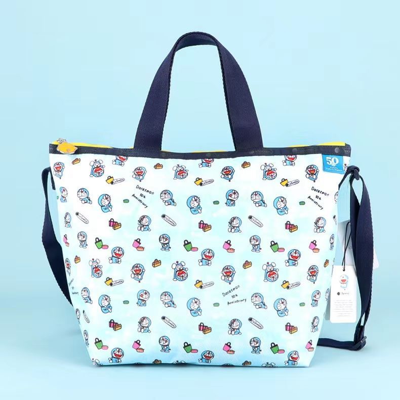 LeSportsac レスポートサック✖️ドラえもんコラボ50周年 海外限定