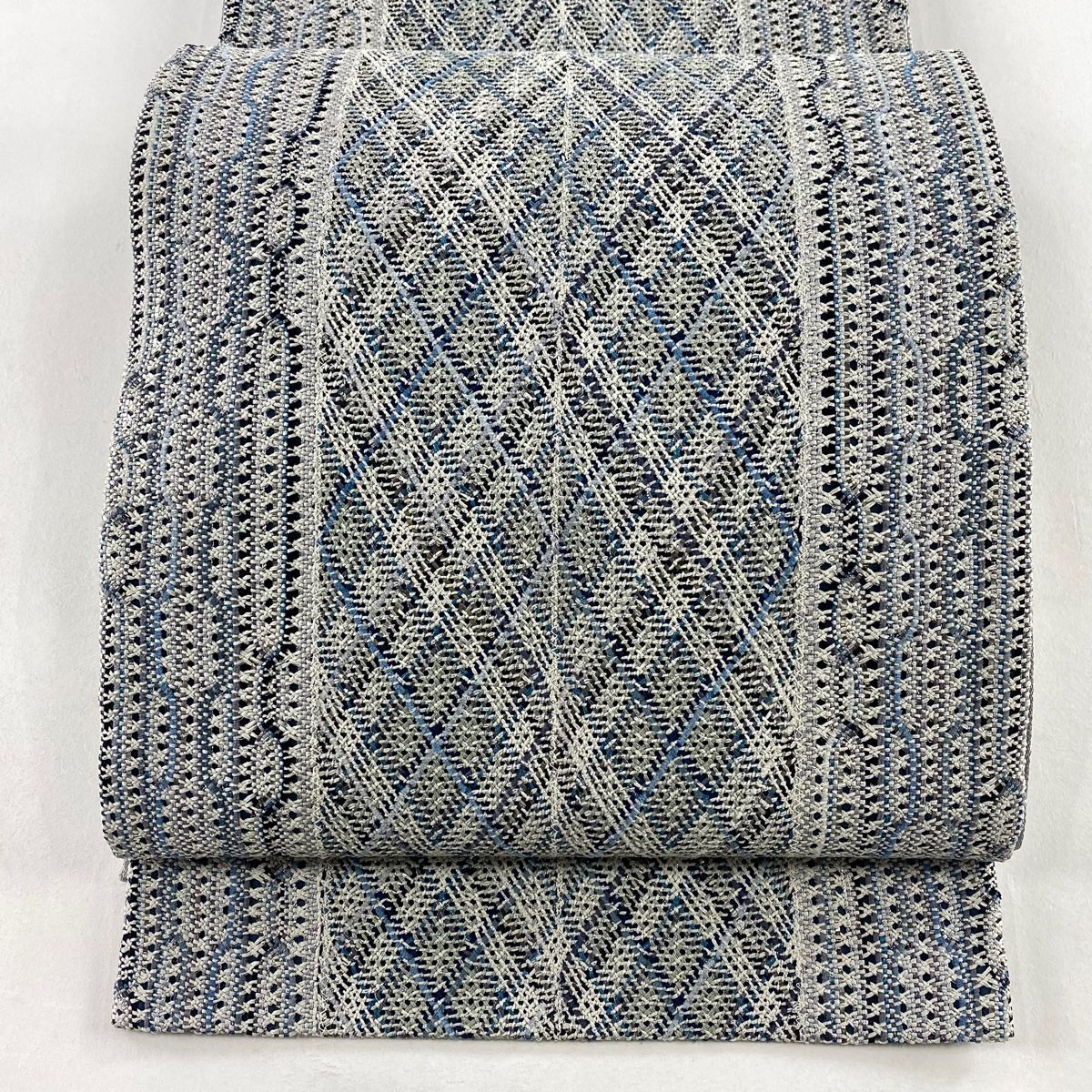 袋帯 秀品 斜め格子 幾何学 銀糸 箔 青灰色 全通 正絹