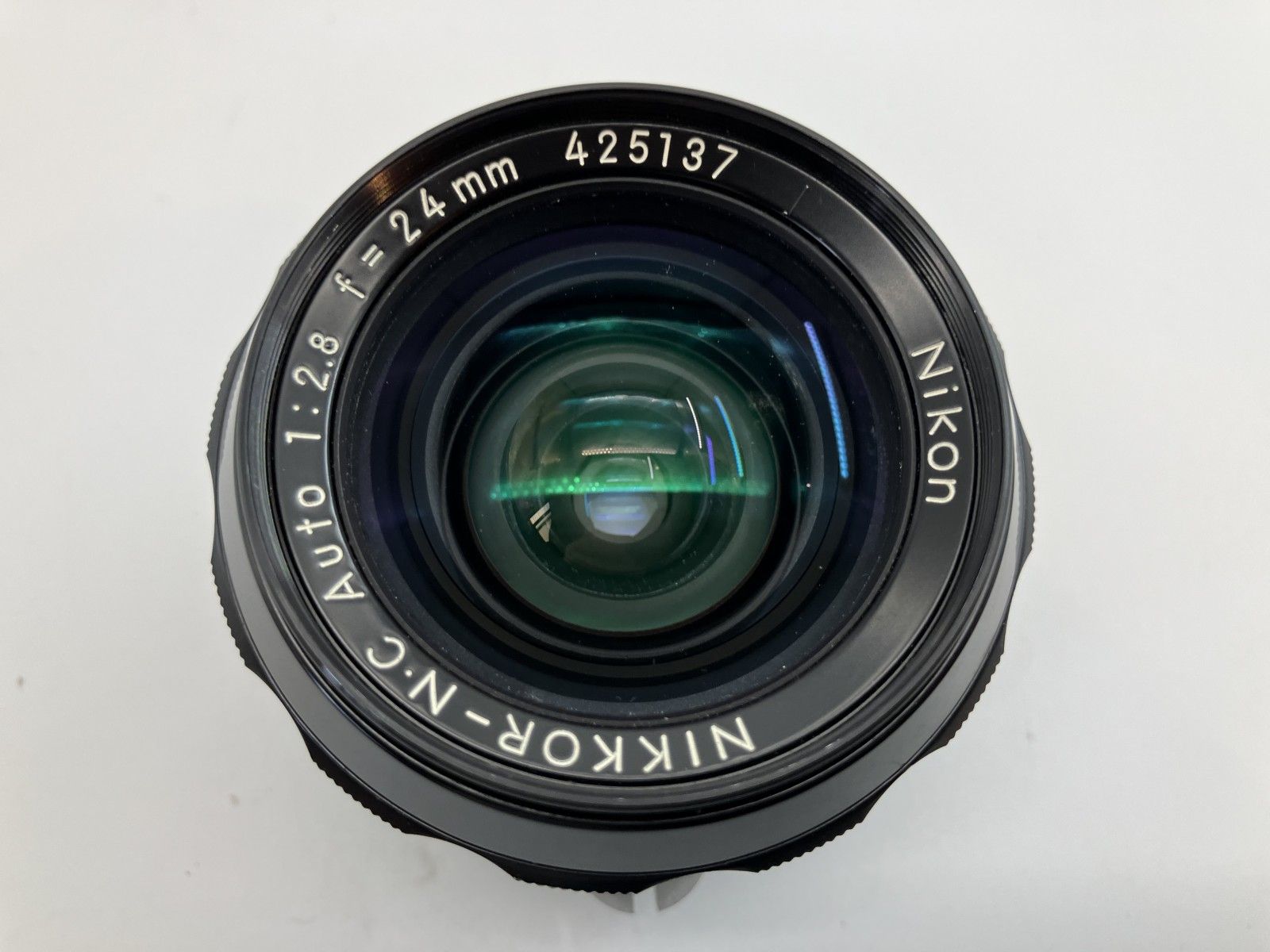 24mm F2.8