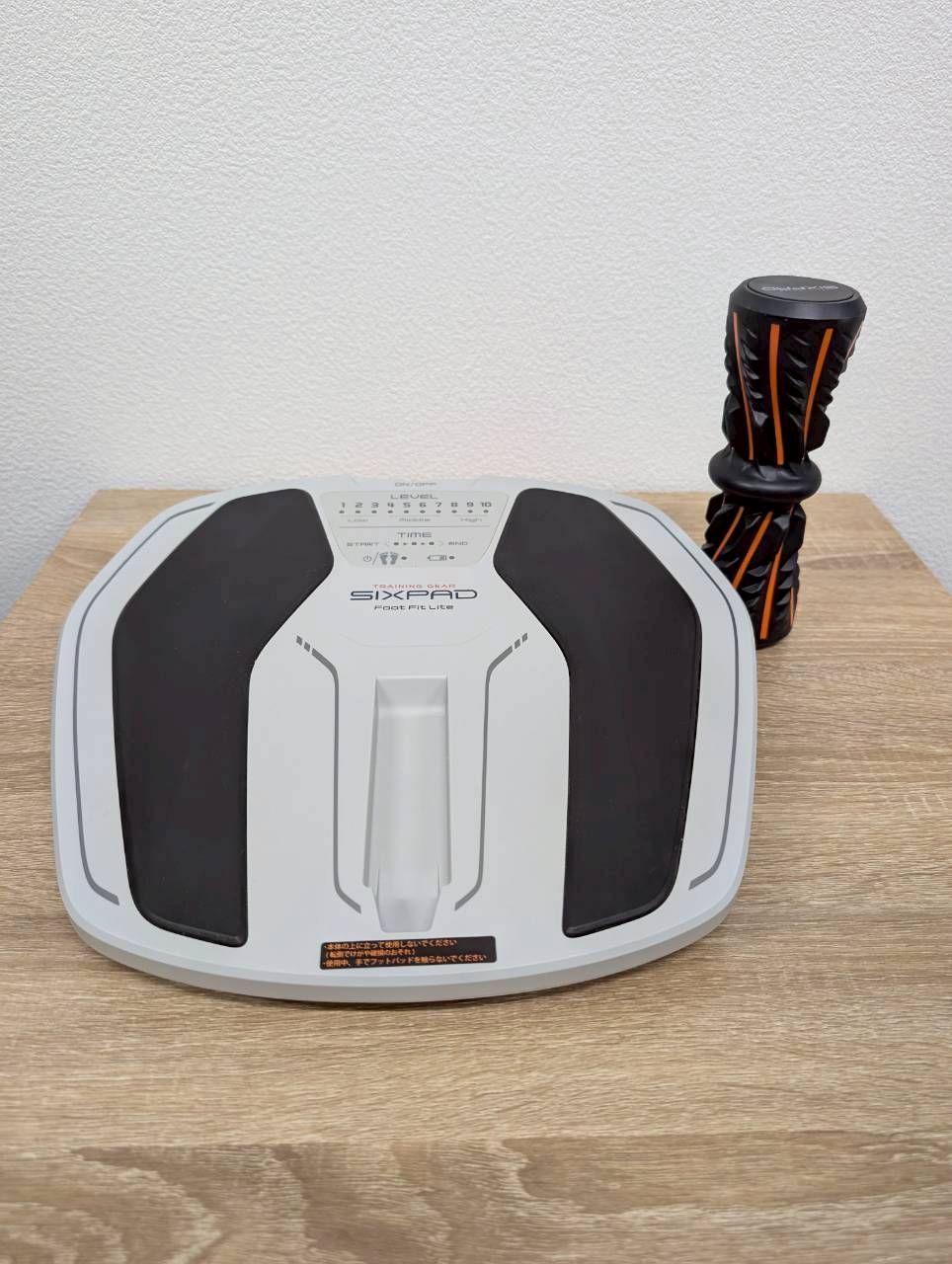 SIXPAD  シックスパッド フットフィットライト　フットローラー2点セット SIXPAD シックスパッド フットフィットライト フットローラー2点