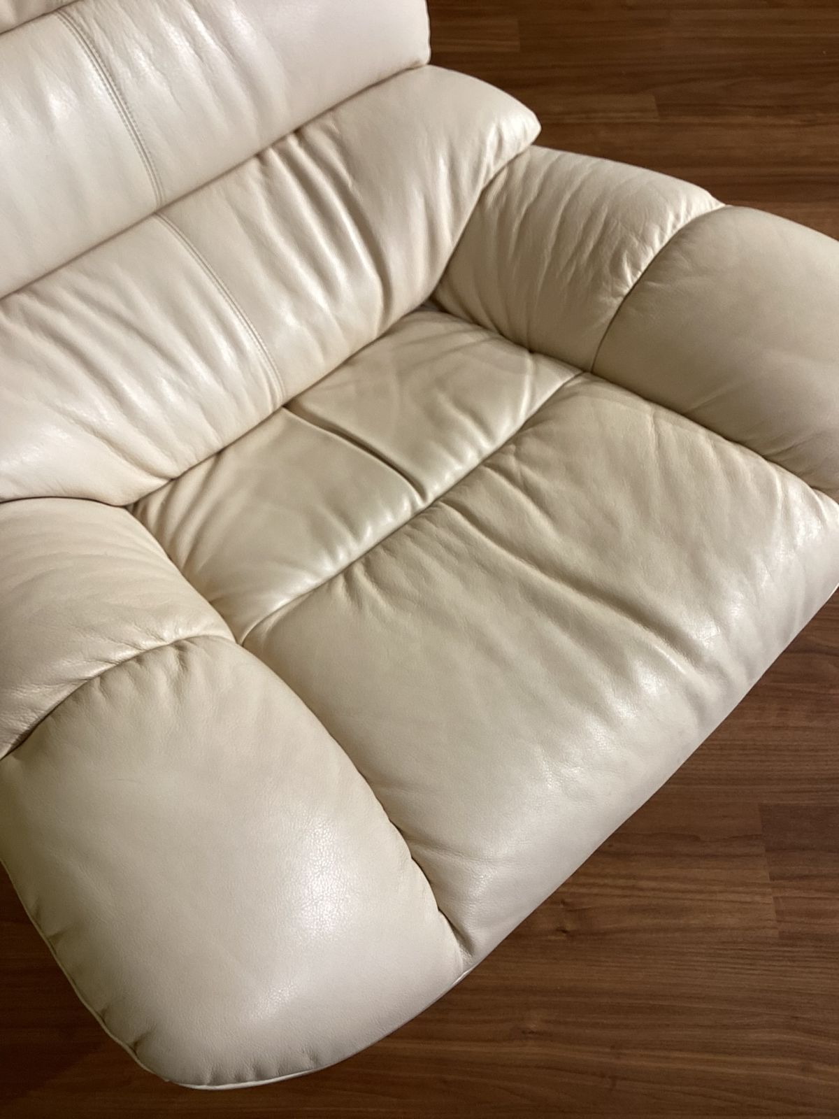 家具ユーズド家具 カリモク家具ソファ