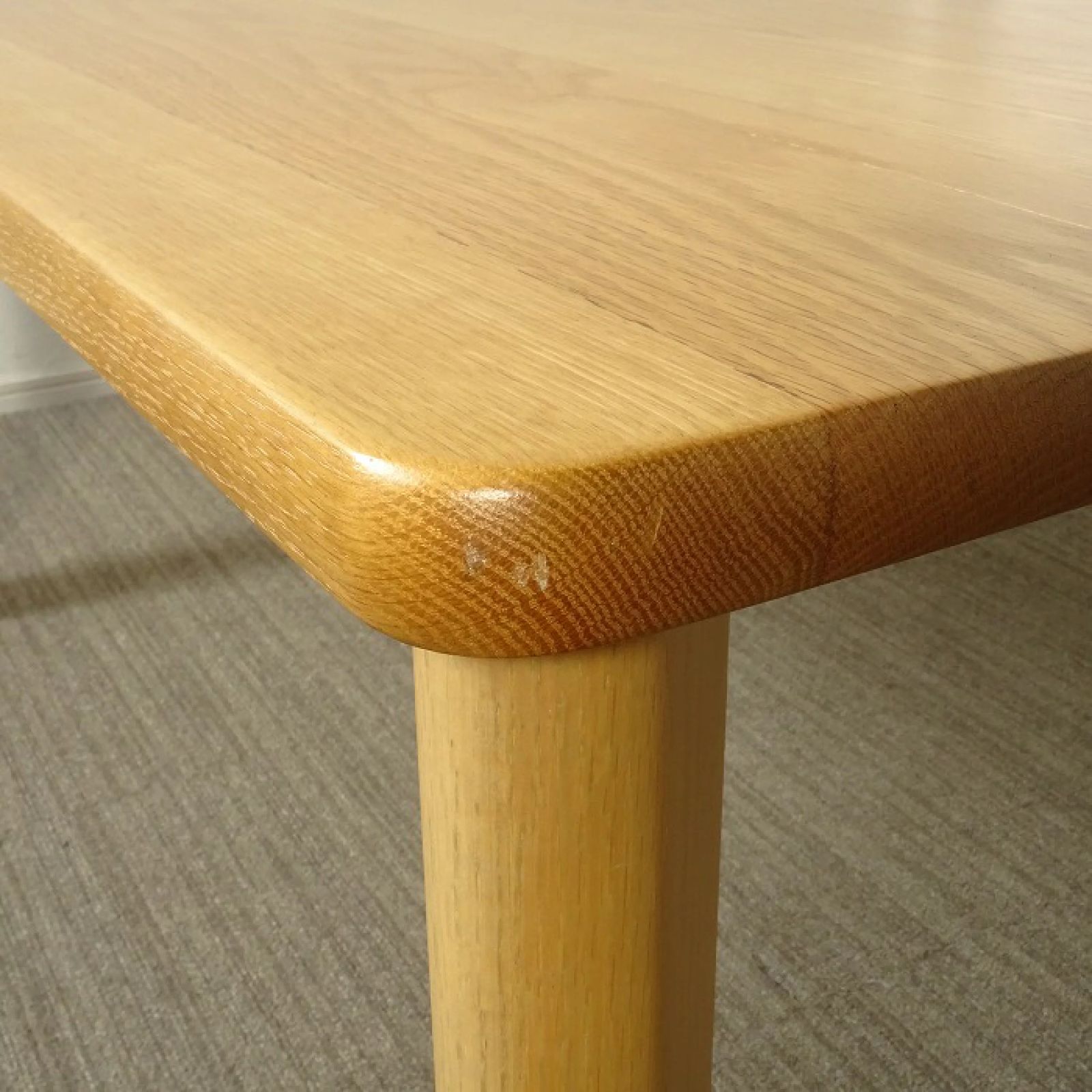 | オーク無垢材