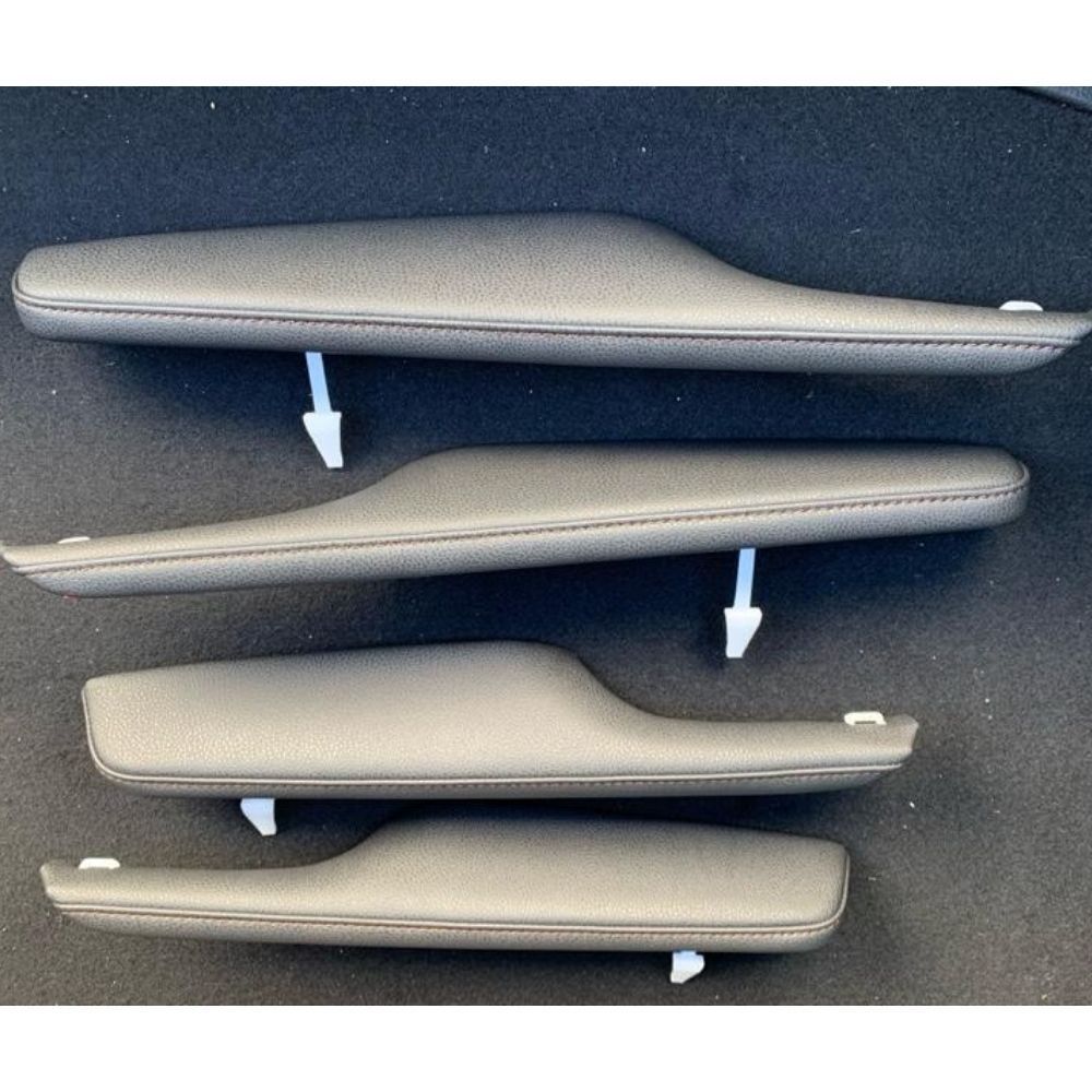 トヨタ 純正 TOYOTA 正規 レザーパッケージ用 アームレスト フロント リヤ RH LH 左右セット 4点 ブラック カムリ ASV70 AXVH70 AXVH75 ほか XV70 パーツ エンジン タイヤ カスタム