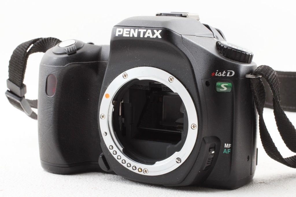 PENTAX デジタル 一眼レフ カメラ istD S2 ボディのみ Amazon | PENTAX *ist DS2 デジタル一眼レフカメラ本体 IST-DS2