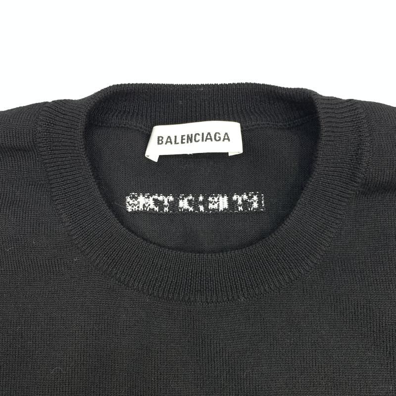 クルーネックロゴセーター