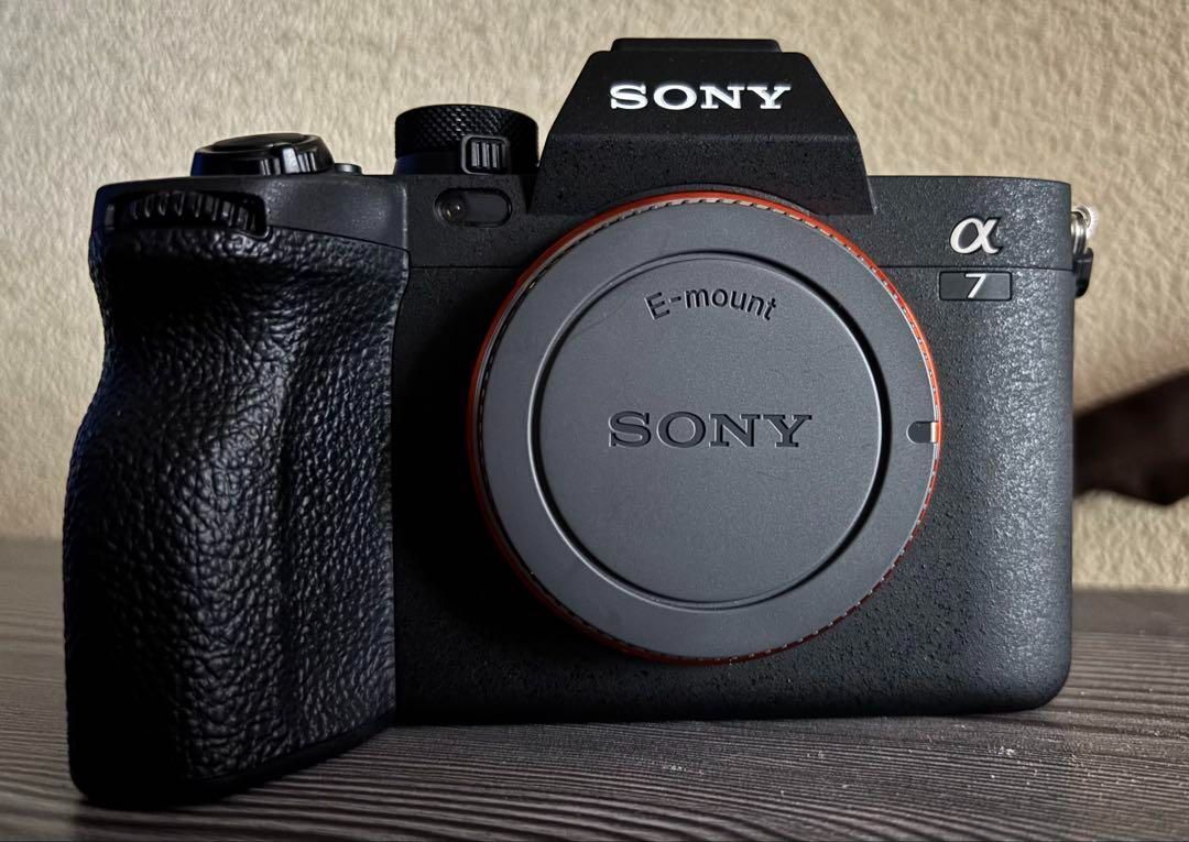 【10/12まで】Sony α7IVミラーレスカメラ シャッター回数2837回 10/12まで】Sony α7IVミラーレスカメラ シャッター回数2837回 10/12