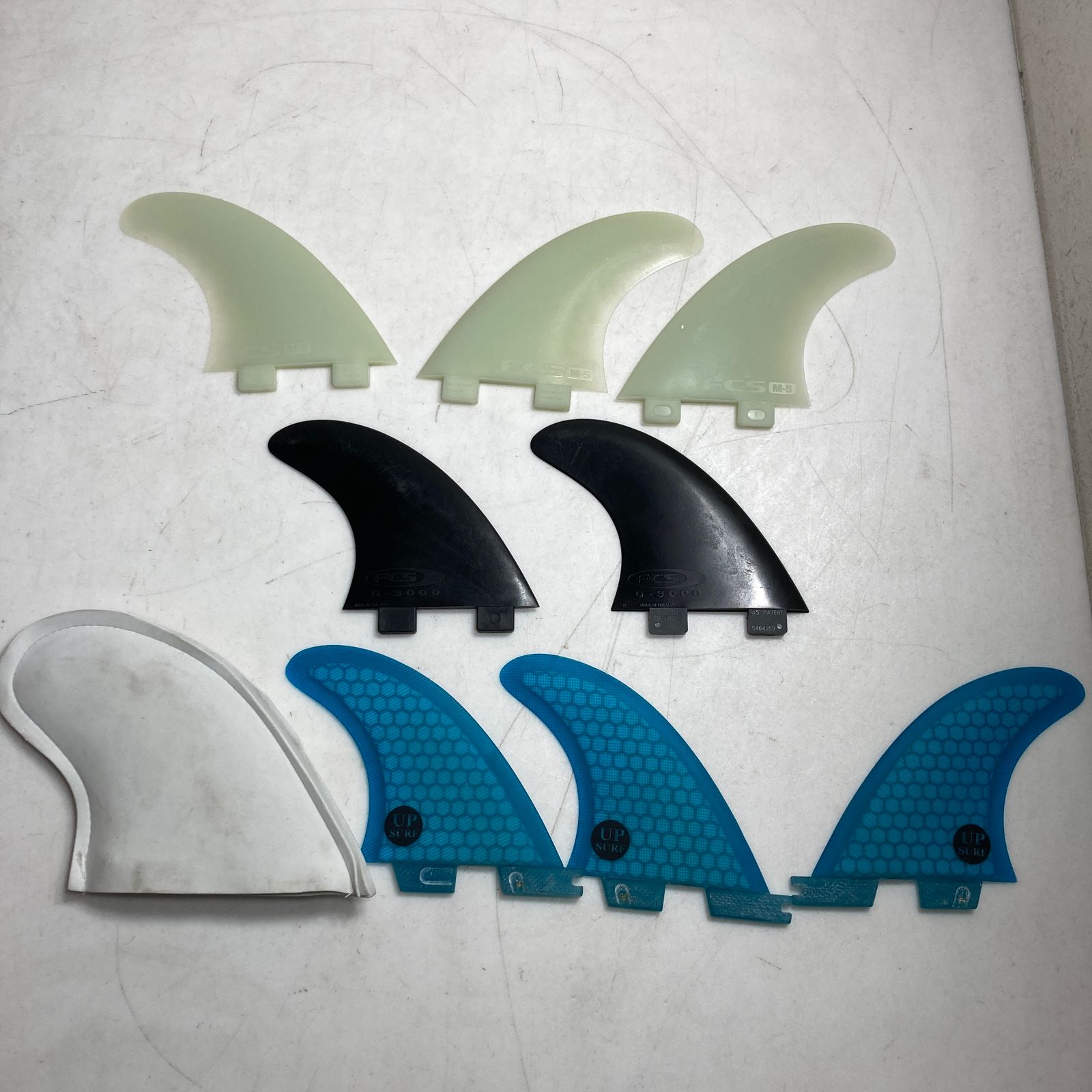 ISLAND FIN DESIGN サーフボードフィン　白　センターフィン FINS — ISLAND FIN DESIGN